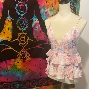 NWT Floral Pattern Summer Top / Size: Small / New with Tags